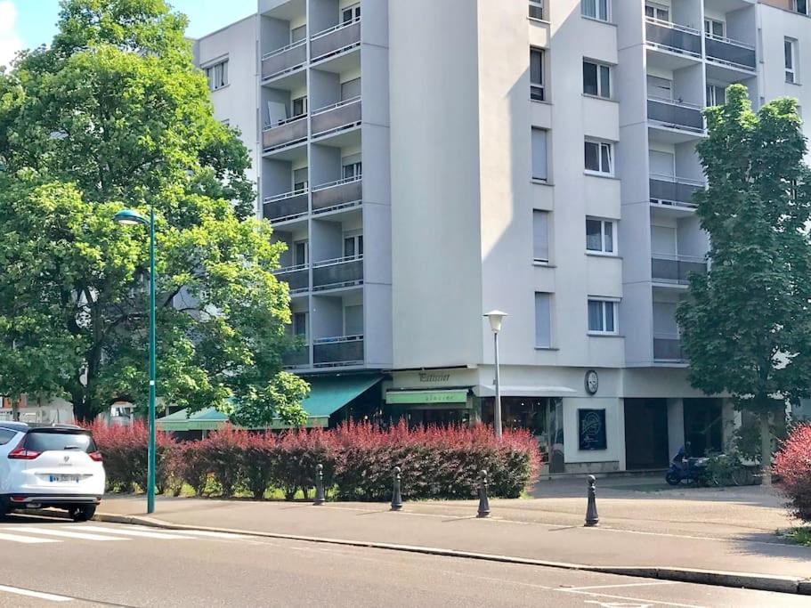 76 - Balcon, Proche Bale